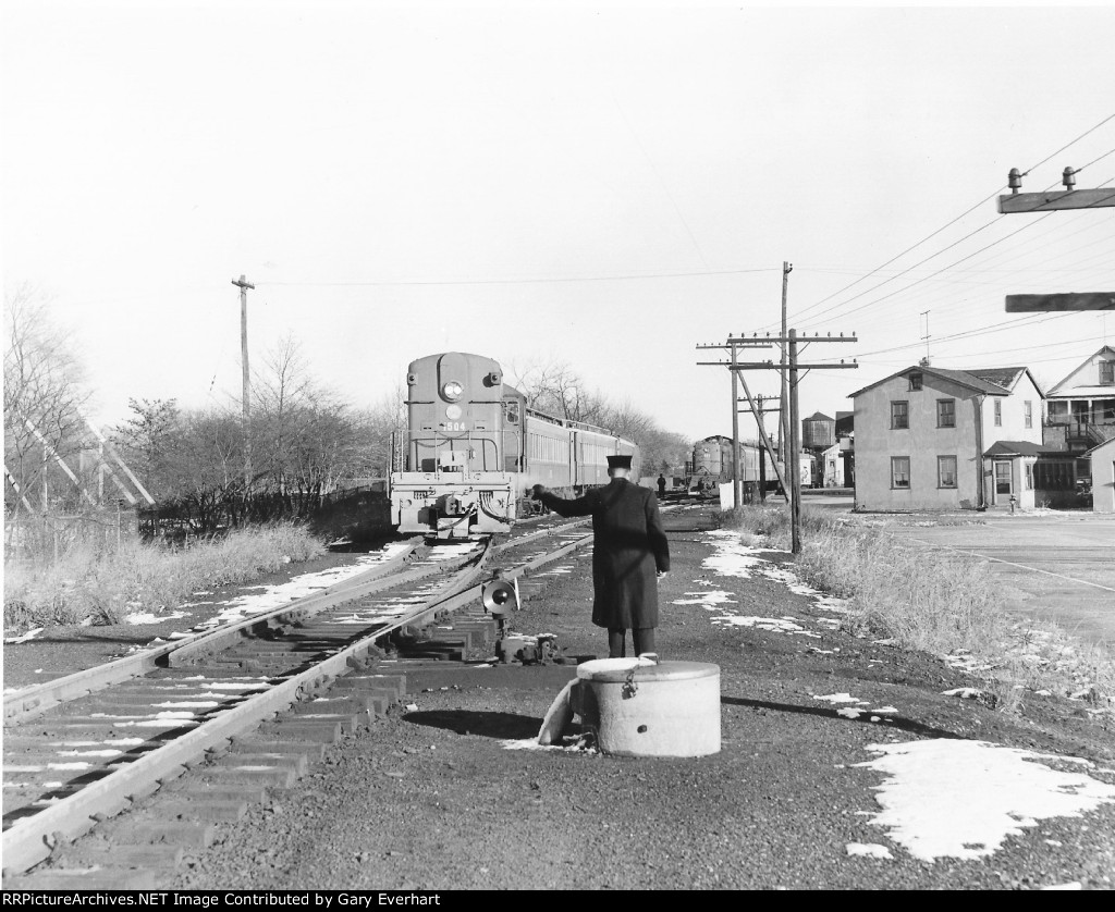 LIRR H16-44 #1504 - Long Island RR